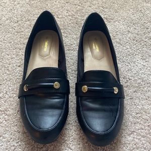 Black dress loafer